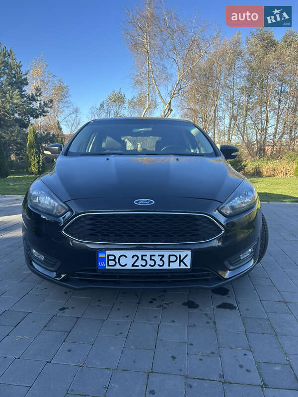 Хетчбек Ford Focus 2015 в Львові фото 3 Хетчбек Ford Focus 2015 в Львові
