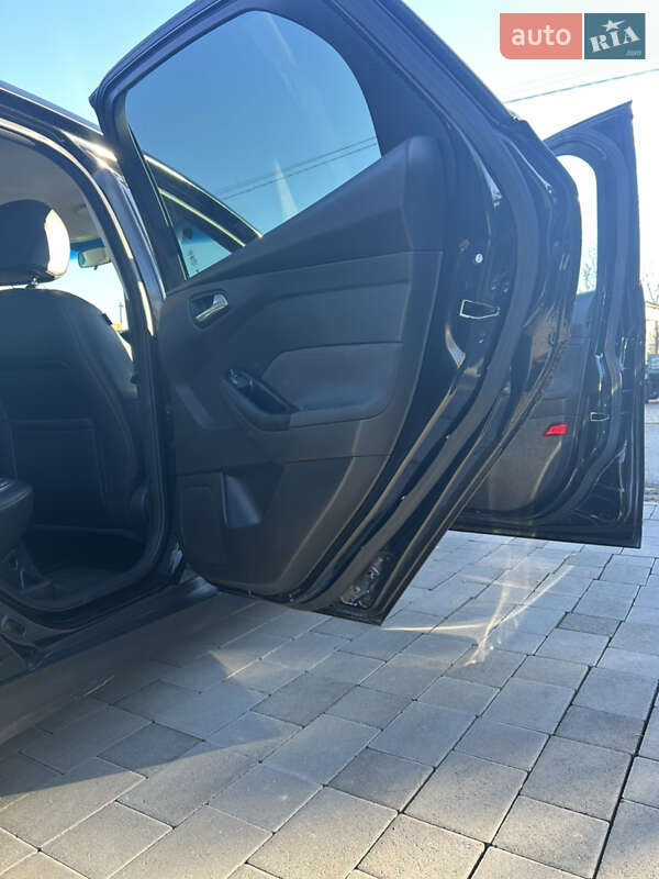 Хетчбек Ford Focus 2015 в Львові фото 15 Хетчбек Ford Focus 2015 в Львові