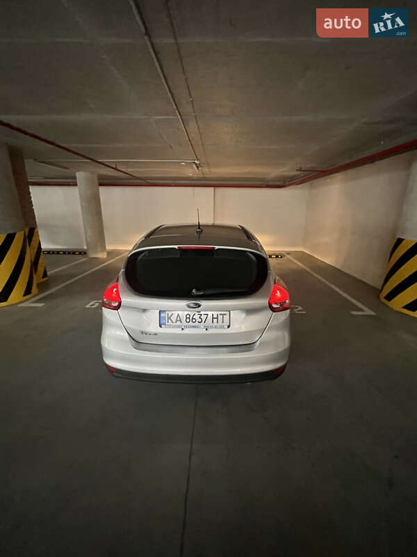Хетчбек Ford Focus 2015 в Києві фото 5 Хетчбек Ford Focus 2015 в Києві