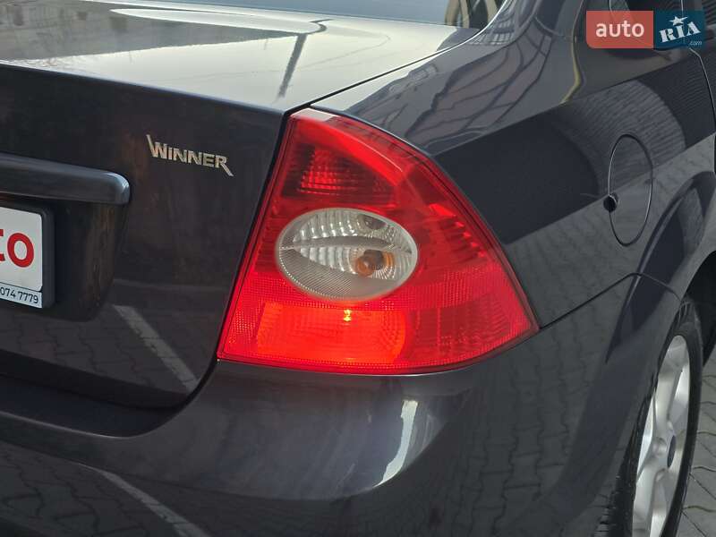 Седан Ford Focus 2010 в Хмельницькому фото 32 Седан Ford Focus 2010 в Хмельницькому