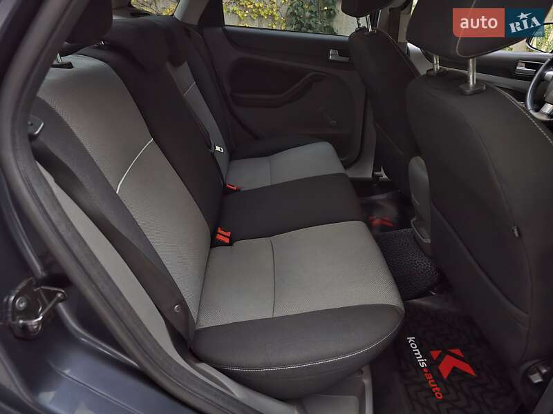 Седан Ford Focus 2010 в Хмельницькому фото 64 Седан Ford Focus 2010 в Хмельницькому