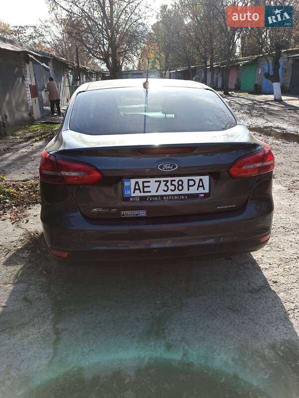 Седан Ford Focus 2015 в Вольногорске