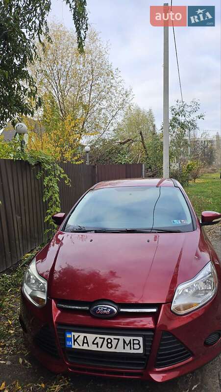 Седан Ford Focus 2014 в Киеве