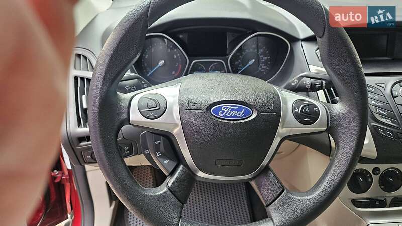 Седан Ford Focus 2014 в Киеве