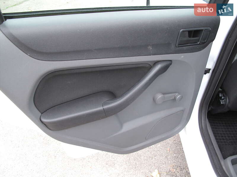 Хетчбек Ford Focus 2011 в Києві фото 23 Хетчбек Ford Focus 2011 в Києві