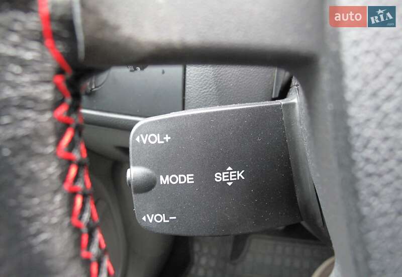 Хетчбек Ford Focus 2011 в Києві фото 55 Хетчбек Ford Focus 2011 в Києві