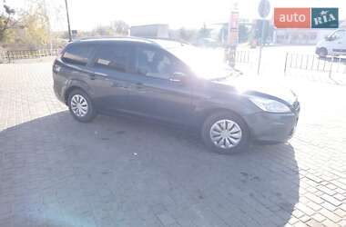 Универсал Ford Focus 2010 в Львове