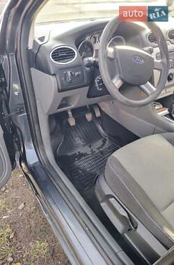 Универсал Ford Focus 2010 в Львове