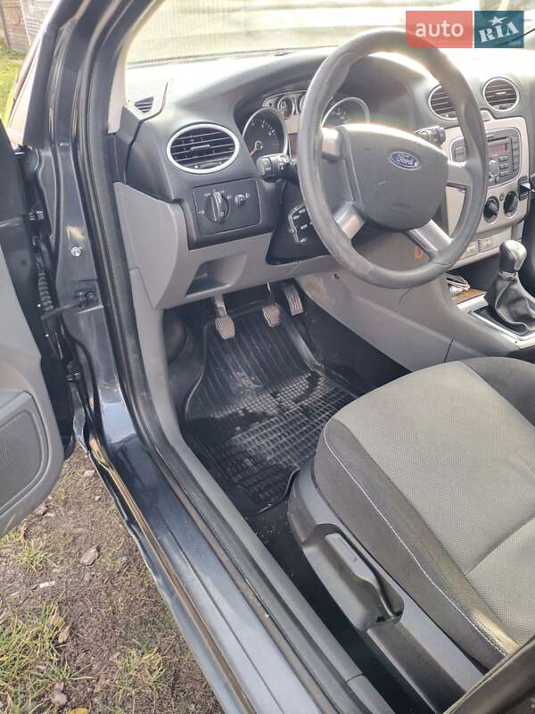 Универсал Ford Focus 2010 в Львове фото 8 Универсал Ford Focus 2010 в Львове