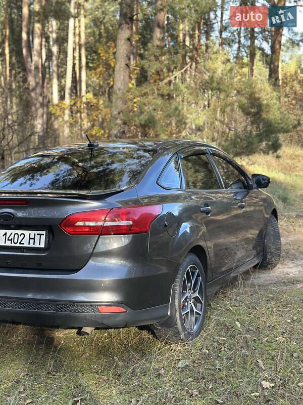 Седан Ford Focus 2015 в Славуте фото 6 Седан Ford Focus 2015 в Славуте