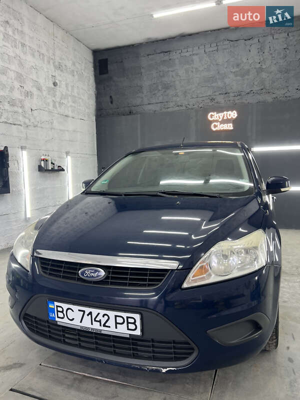 Універсал Ford Focus 2010 в Жидачові