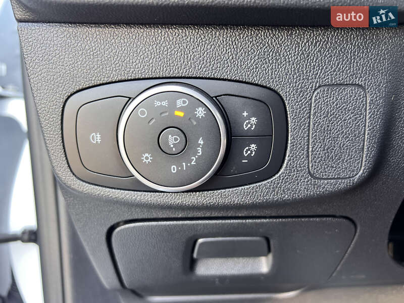 Хэтчбек Ford Focus 2019 в Киеве