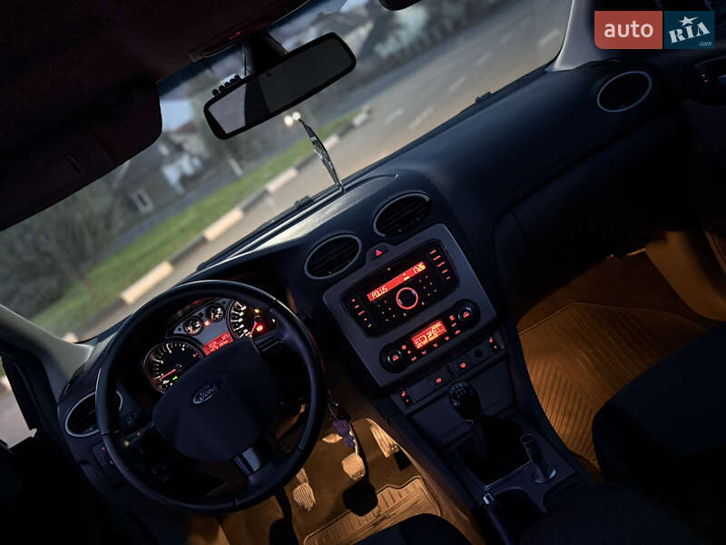 Хэтчбек Ford Focus 2010 в Калуше фото 21 Хэтчбек Ford Focus 2010 в Калуше