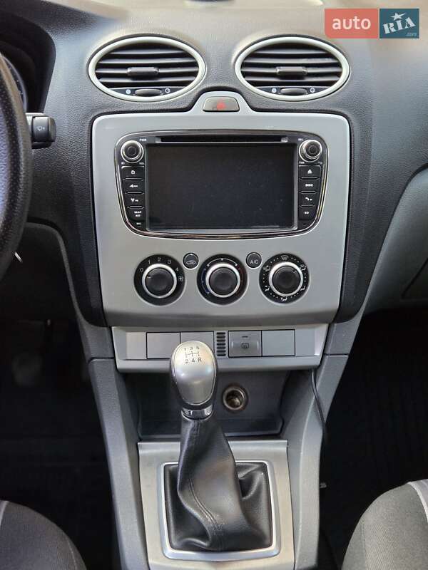 Універсал Ford Focus 2009 в Чернівцях фото 14 Універсал Ford Focus 2009 в Чернівцях