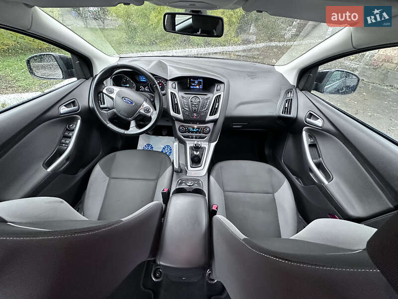 Универсал Ford Focus 2012 в Киеве фото 22 Универсал Ford Focus 2012 в Киеве