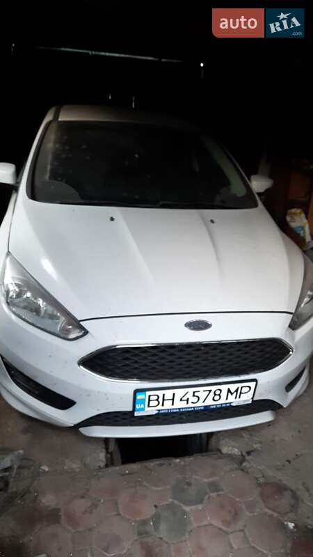 Седан Ford Focus 2015 в Ізмаїлі фото 8 Седан Ford Focus 2015 в Ізмаїлі