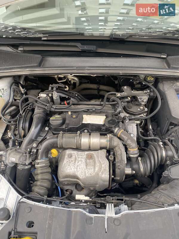 Хэтчбек Ford Focus 2013 в Ирпене