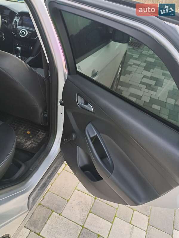 Универсал Ford Focus 2014 в Буче фото 8 Универсал Ford Focus 2014 в Буче
