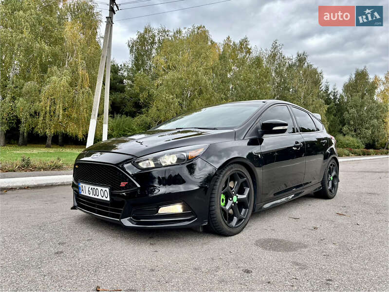 Хетчбек Ford Focus 2017 в Києві фото 2 Хетчбек Ford Focus 2017 в Києві