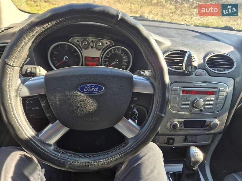 Хетчбек Ford Focus 2008 в Кропивницькому