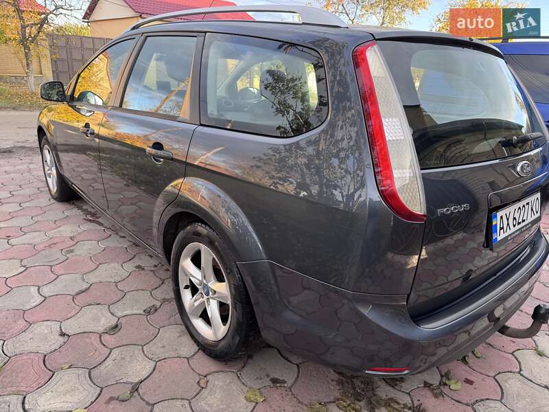 Універсал Ford Focus 2010 в Краснограді фото 4 Універсал Ford Focus 2010 в Краснограді