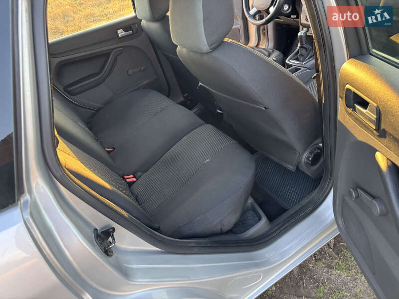 Универсал Ford Focus 2007 в Запорожье фото 13 Универсал Ford Focus 2007 в Запорожье