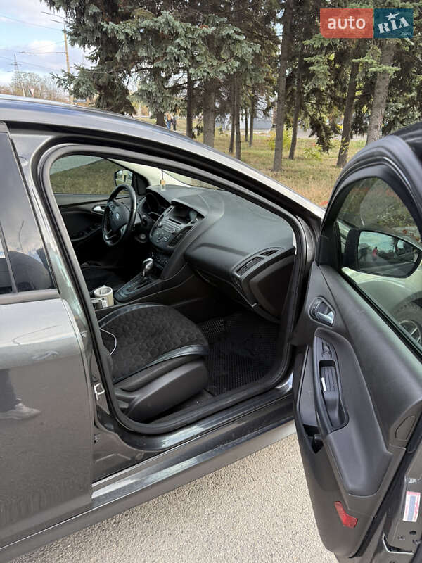 Хэтчбек Ford Focus 2016 в Днепре фото 11 Хэтчбек Ford Focus 2016 в Днепре