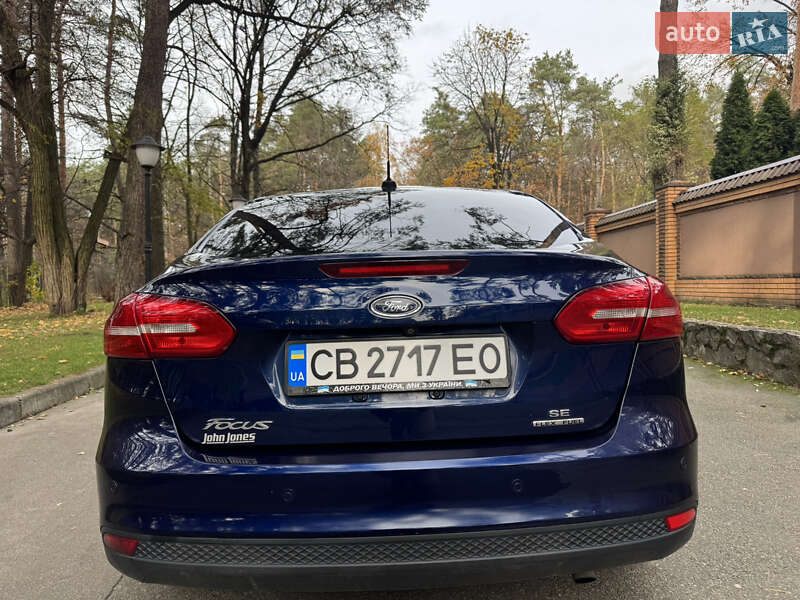 Седан Ford Focus 2016 в Чернигове