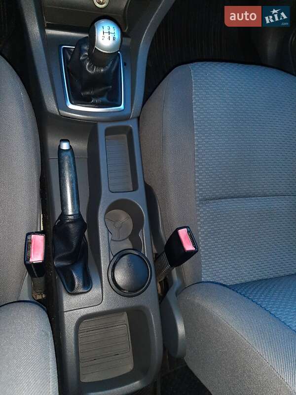 Хетчбек Ford Focus 2006 в Буську