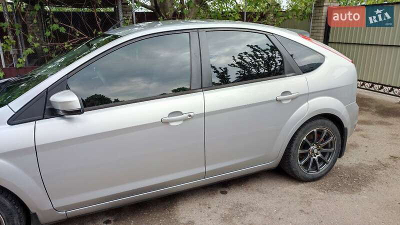 Хетчбек Ford Focus 2010 в Крюківщині фото 2 Хетчбек Ford Focus 2010 в Крюківщині