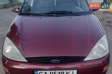 Седан Ford Focus 2001 в Смілі