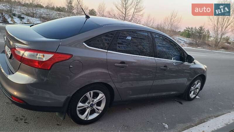 Седан Ford Focus 2012 в Києві