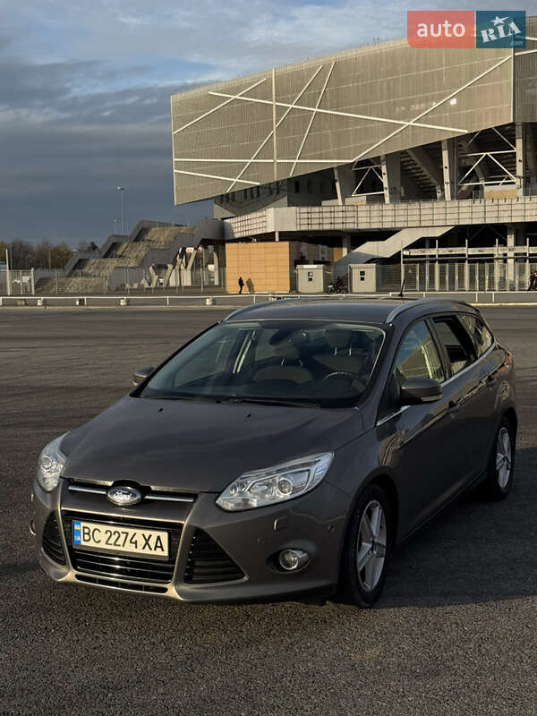Універсал Ford Focus 2013 в Львові фото Універсал Ford Focus 2013 в Львові