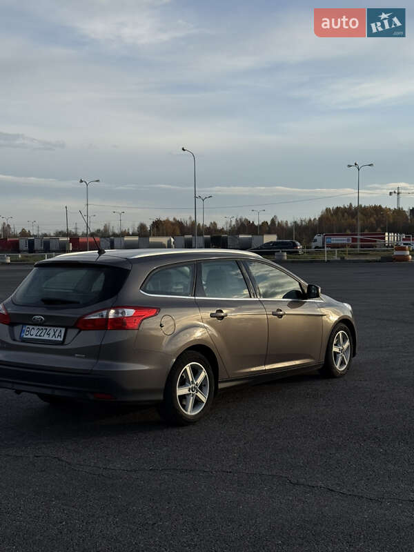 Універсал Ford Focus 2013 в Львові фото 11 Універсал Ford Focus 2013 в Львові