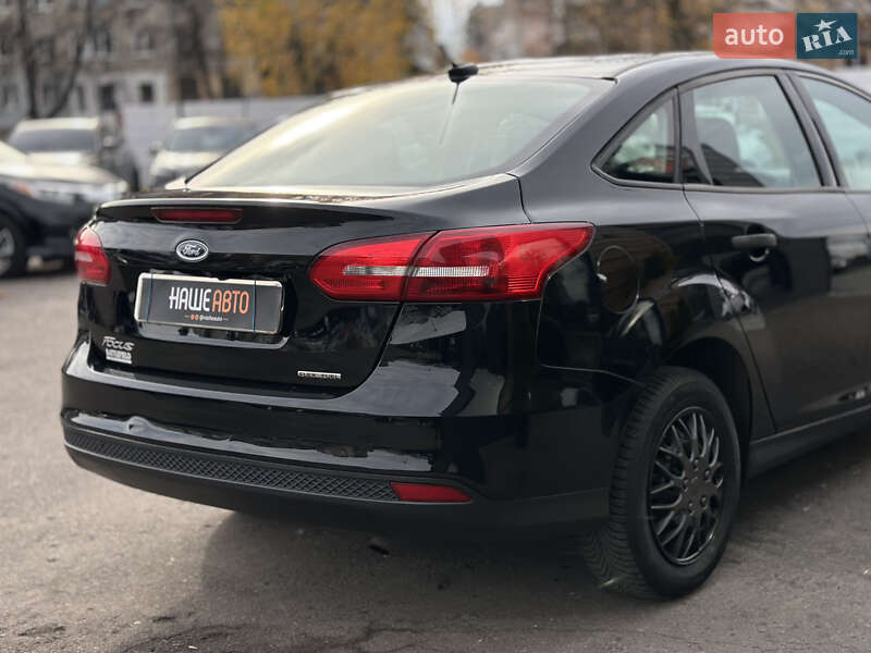 Седан Ford Focus 2016 в Шептицькому фото 21 Седан Ford Focus 2016 в Шептицькому