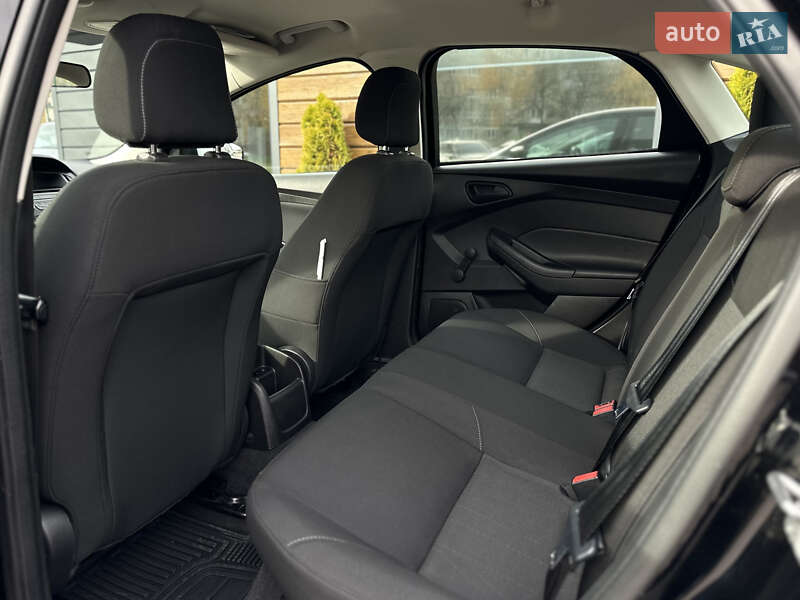 Седан Ford Focus 2016 в Шептицькому фото 46 Седан Ford Focus 2016 в Шептицькому