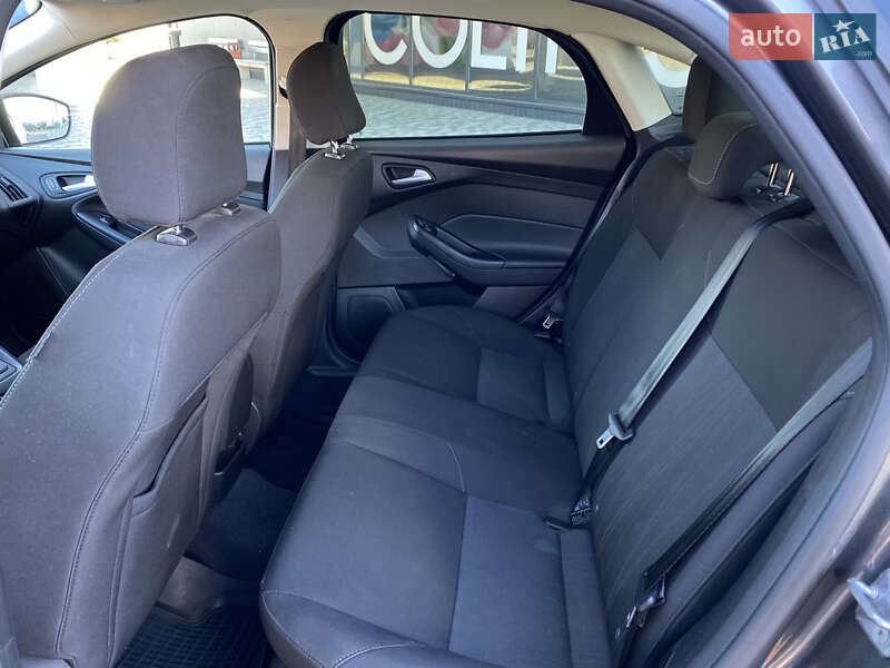 Седан Ford Focus 2015 в Киеве фото 23 Седан Ford Focus 2015 в Киеве