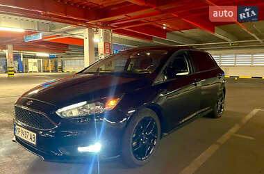 Хэтчбек Ford Focus 2017 в Киеве