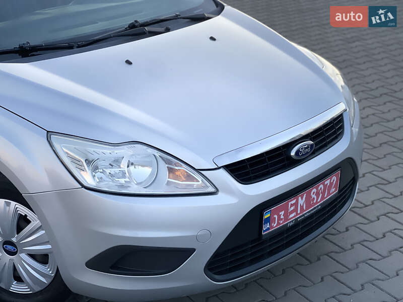 Универсал Ford Focus 2008 в Нововолынске