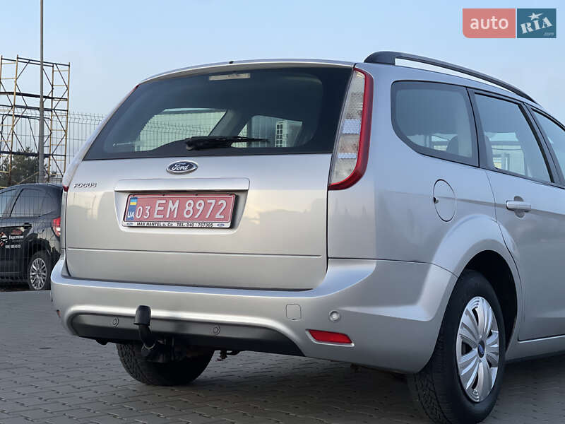 Универсал Ford Focus 2008 в Нововолынске
