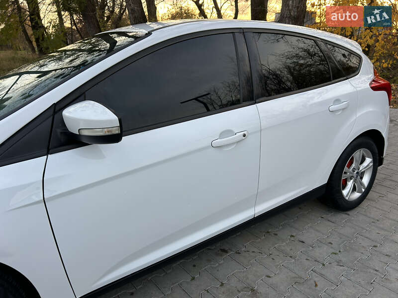 Седан Ford Focus 2014 в Черновцах фото 8 Седан Ford Focus 2014 в Черновцах