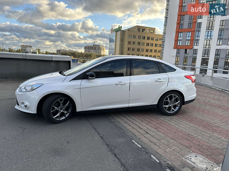 Седан Ford Focus 2012 в Киеве
