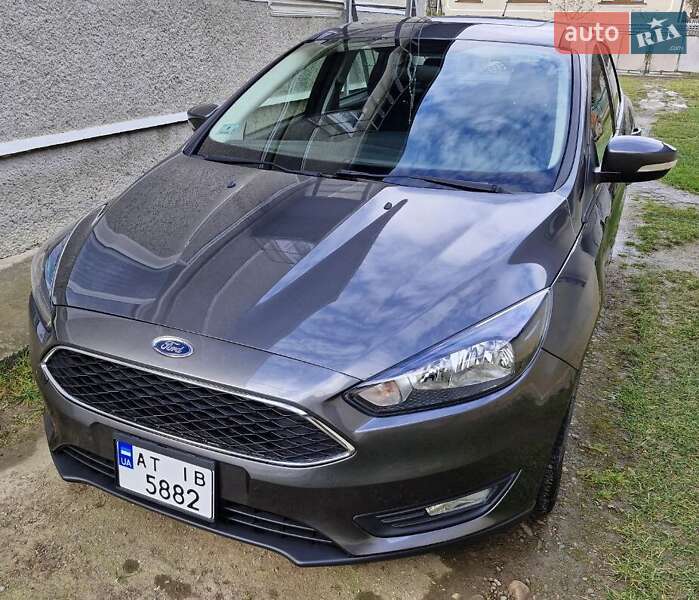 Седан Ford Focus 2017 в Івано-Франківську фото Седан Ford Focus 2017 в Івано-Франківську