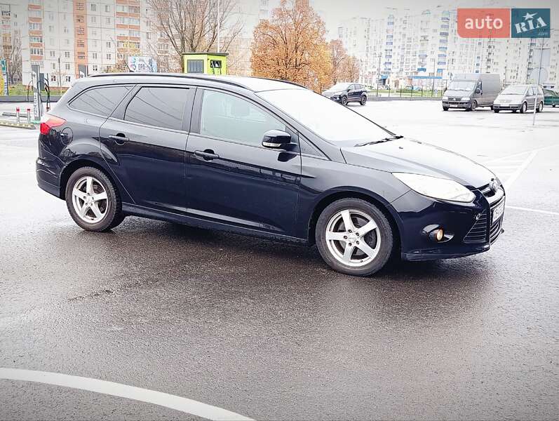 Універсал Ford Focus 2013 в Чернігові