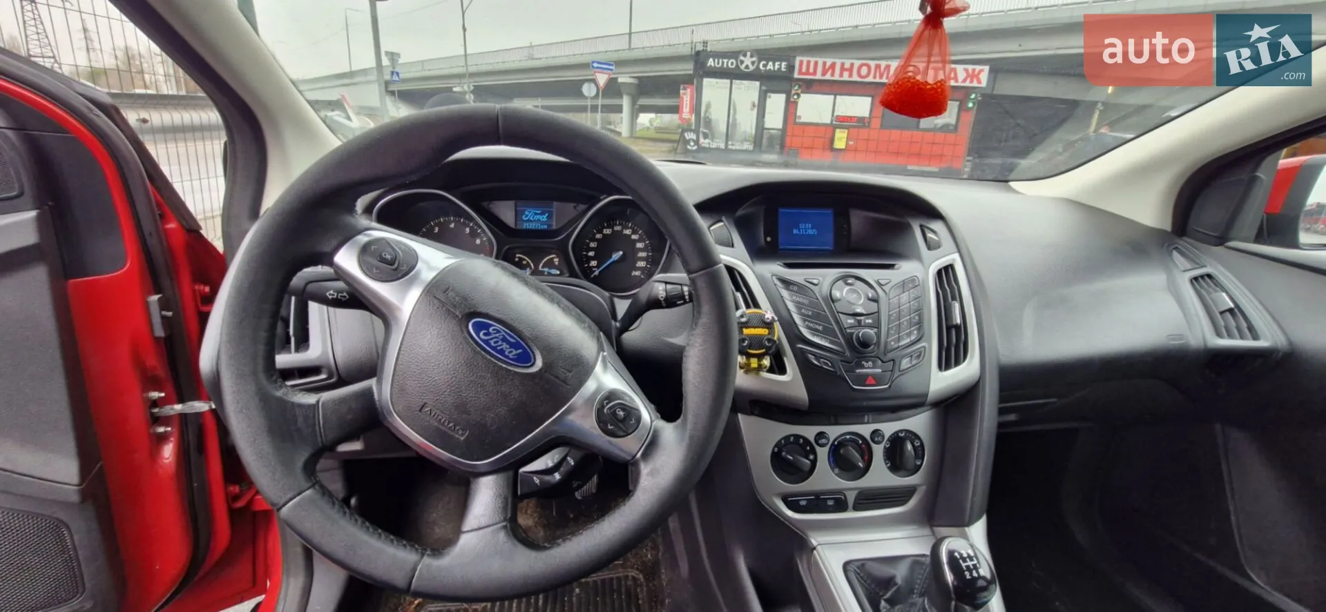 2011 Ford Focus - мініатюра 2