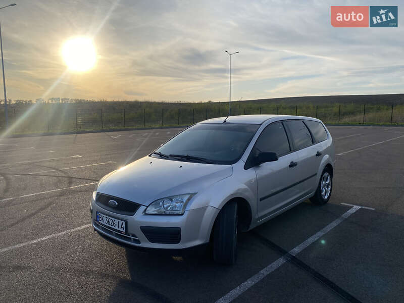 Универсал Ford Focus 2005 в Ровно фото 5 Универсал Ford Focus 2005 в Ровно