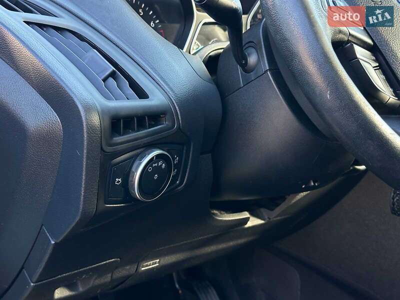 Седан Ford Focus 2015 в Виннице фото 29 Седан Ford Focus 2015 в Виннице