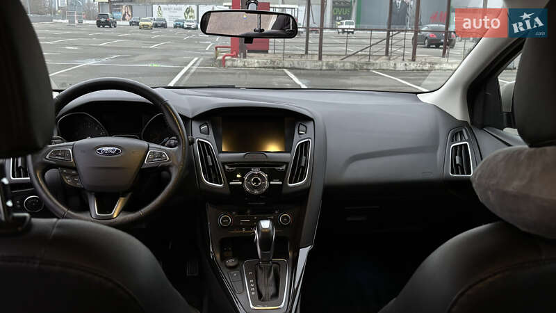 Хэтчбек Ford Focus 2017 в Киеве
