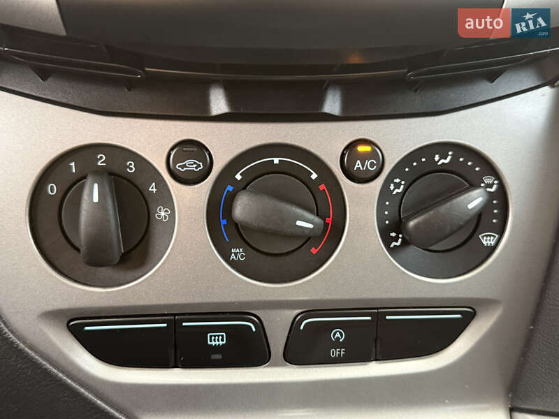 Универсал Ford Focus 2012 в Стрые фото 44 Универсал Ford Focus 2012 в Стрые