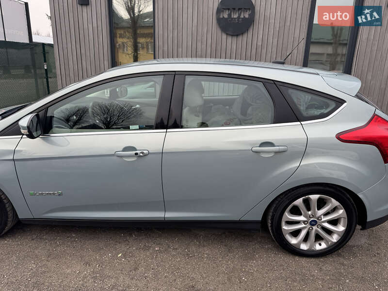 Хэтчбек Ford Focus 2014 в Тернополе фото 4 Хэтчбек Ford Focus 2014 в Тернополе